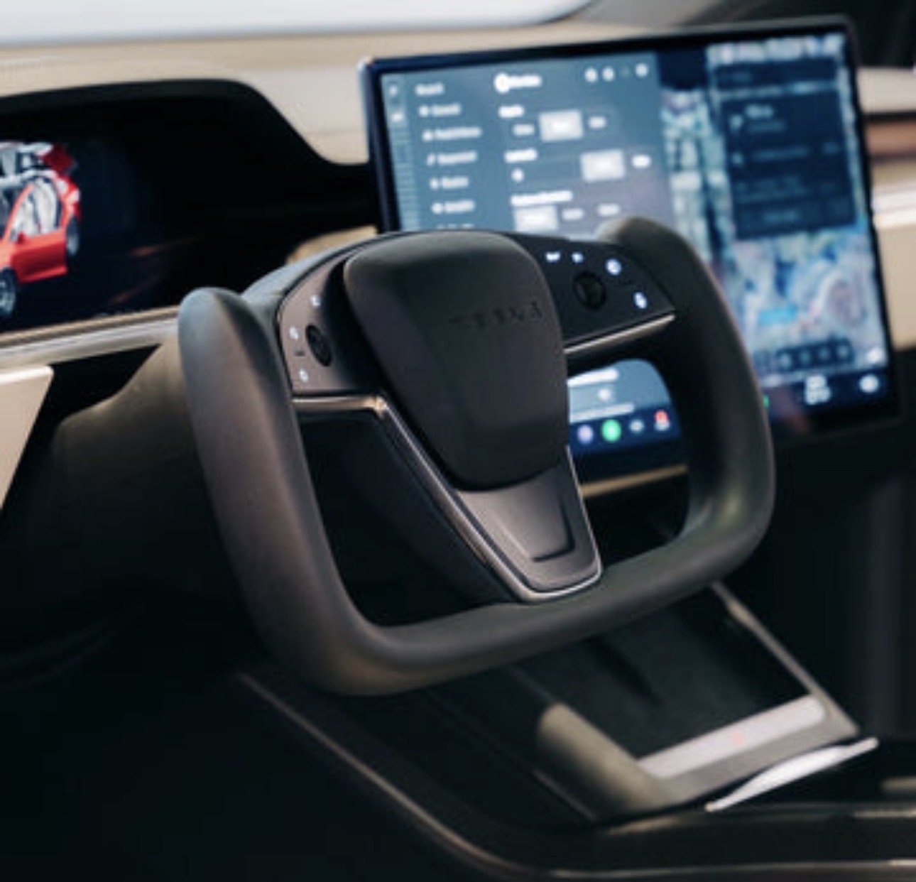 Tesla Model X - View 8
